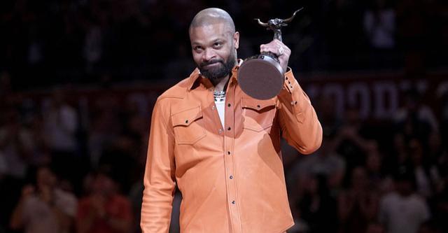 多宝体育官方网站-PJ·塔克个人社媒宣布退役 结束14年NBA生涯